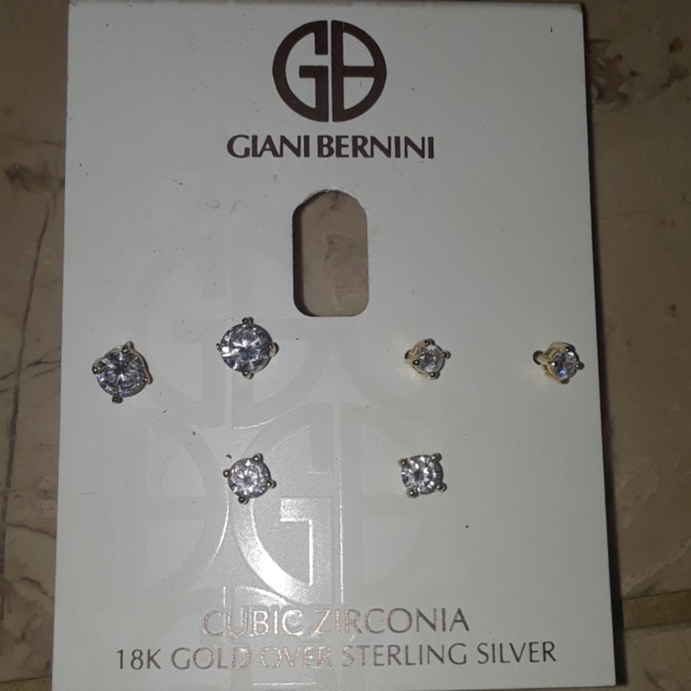 18k GP Round Stud earring set